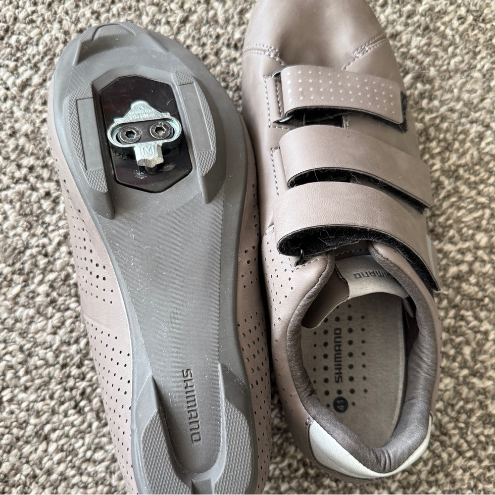 Shimano clip on cycling Touring Shoe with SPD cleats - taupe, size 8.5W